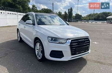 Внедорожник / Кроссовер Audi Q3 2016 в 