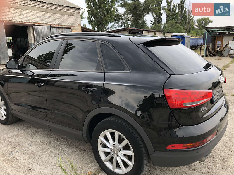 Внедорожник / Кроссовер Audi Q3 2017 в Светловодске