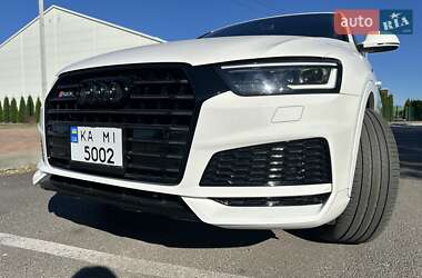 Внедорожник / Кроссовер Audi Q3 2018 в 