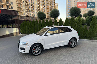 Внедорожник / Кроссовер Audi Q3 2017 в 