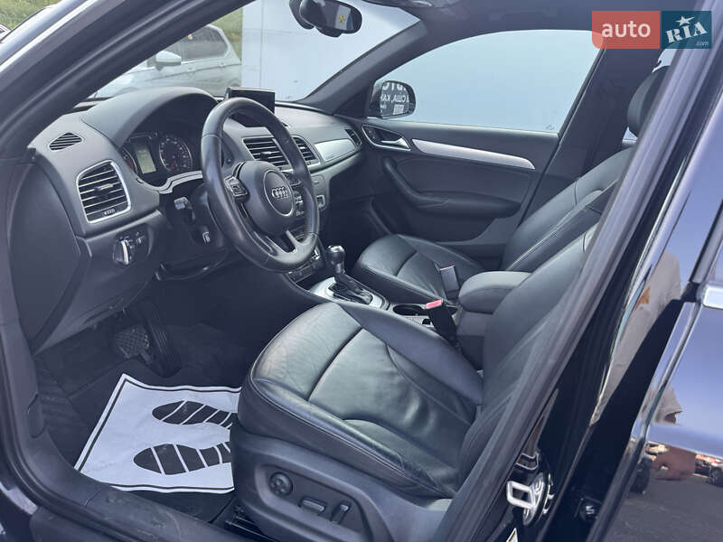 Внедорожник / Кроссовер Audi Q3 2015 в Львове