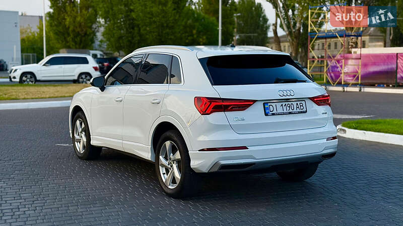 Позашляховик / Кросовер Audi Q3 2019 в Одесі фото 9 Позашляховик / Кросовер Audi Q3 2019 в Одесі