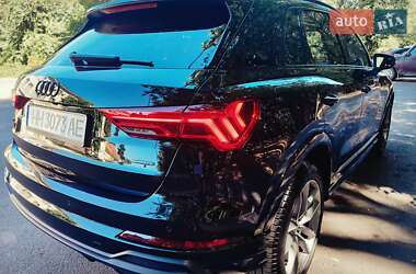 Внедорожник / Кроссовер Audi Q3 2024 в 