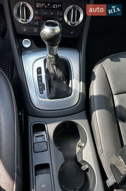 Внедорожник / Кроссовер Audi Q3 2014 в 