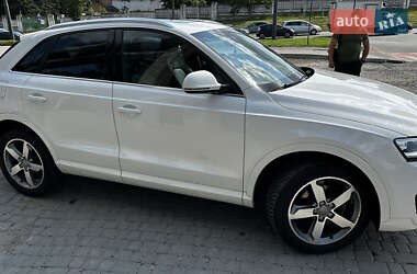 Внедорожник / Кроссовер Audi Q3 2014 в 