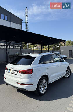 Внедорожник / Кроссовер Audi Q3 2017 в 