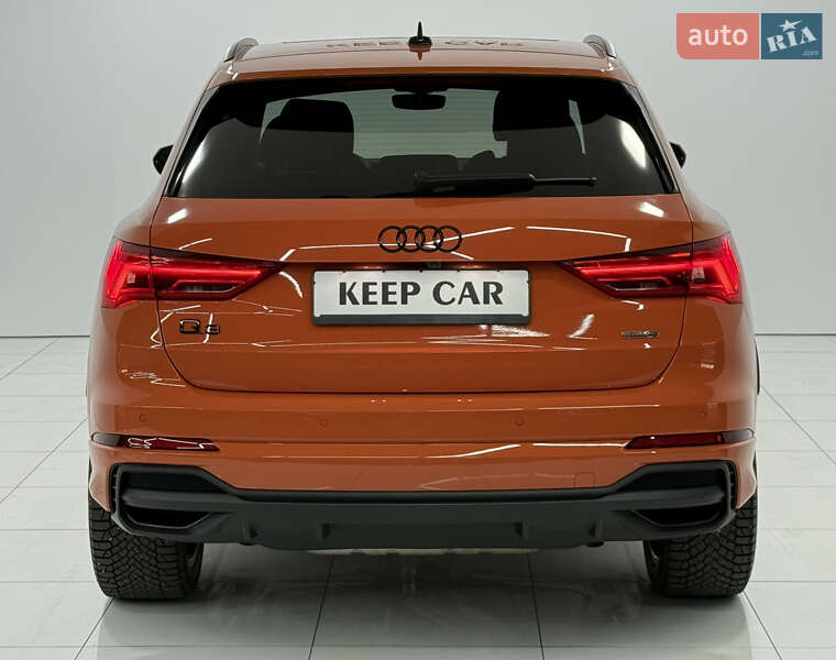 Внедорожник / Кроссовер Audi Q3 2022 в Одессе
