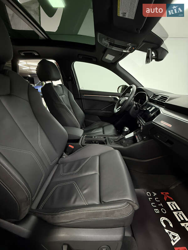 Внедорожник / Кроссовер Audi Q3 2022 в Одессе