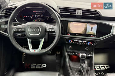 Внедорожник / Кроссовер Audi Q3 2022 в 