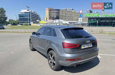 Внедорожник / Кроссовер Audi Q3 2011 в 