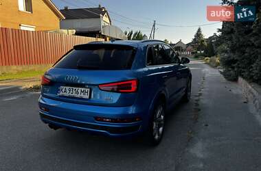 Позашляховик / Кросовер Audi Q3 2015 в 