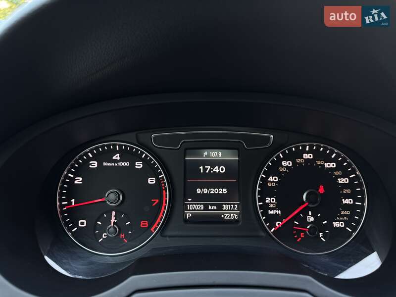 Позашляховик / Кросовер Audi Q3 2017 в Одесі