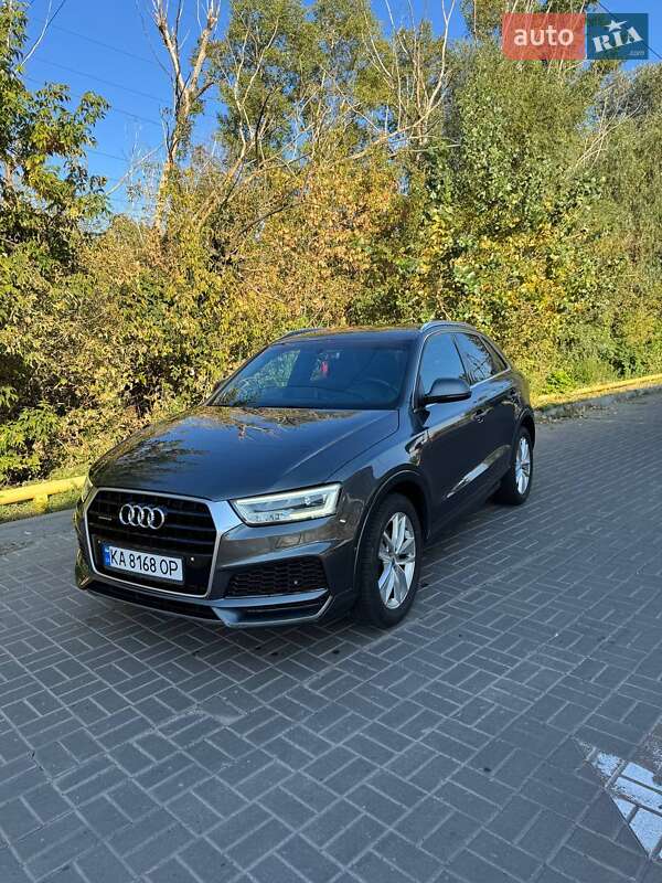 Позашляховик / Кросовер Audi Q3 2017 в Києві