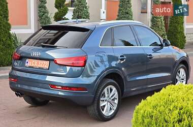 Внедорожник / Кроссовер Audi Q3 2016 в 