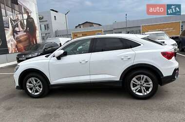 Внедорожник / Кроссовер Audi Q3 2024 в 