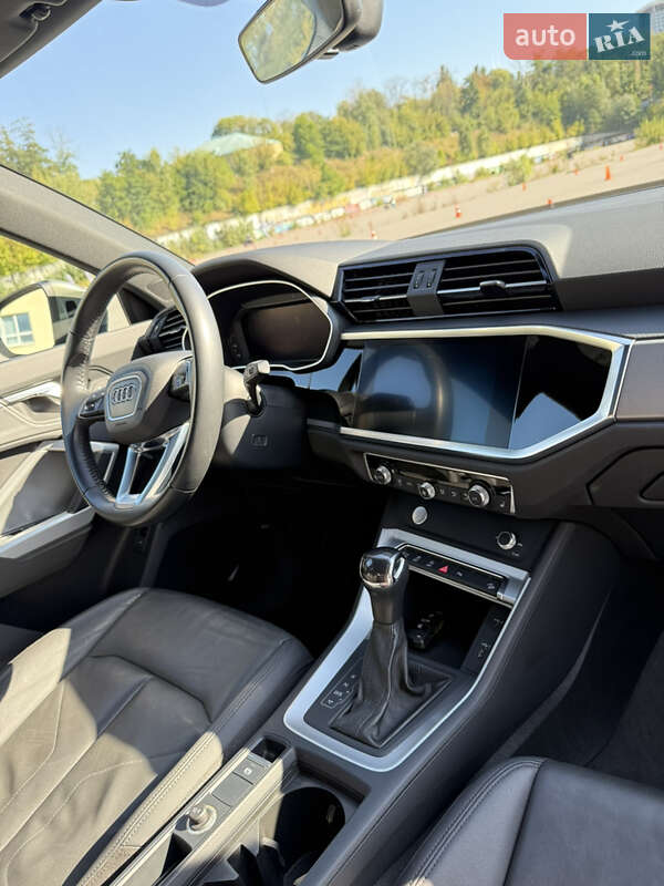 Внедорожник / Кроссовер Audi Q3 2019 в Киеве фото 7 Внедорожник / Кроссовер Audi Q3 2019 в Киеве