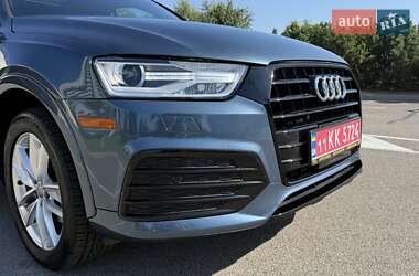 Внедорожник / Кроссовер Audi Q3 2018 в 