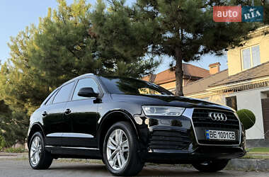 Позашляховик / Кросовер Audi Q3 2018 в 
