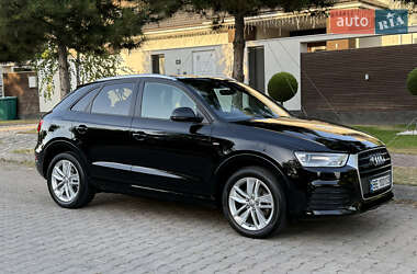 Позашляховик / Кросовер Audi Q3 2018 в 