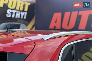 Позашляховик / Кросовер Audi Q3 2021 в 