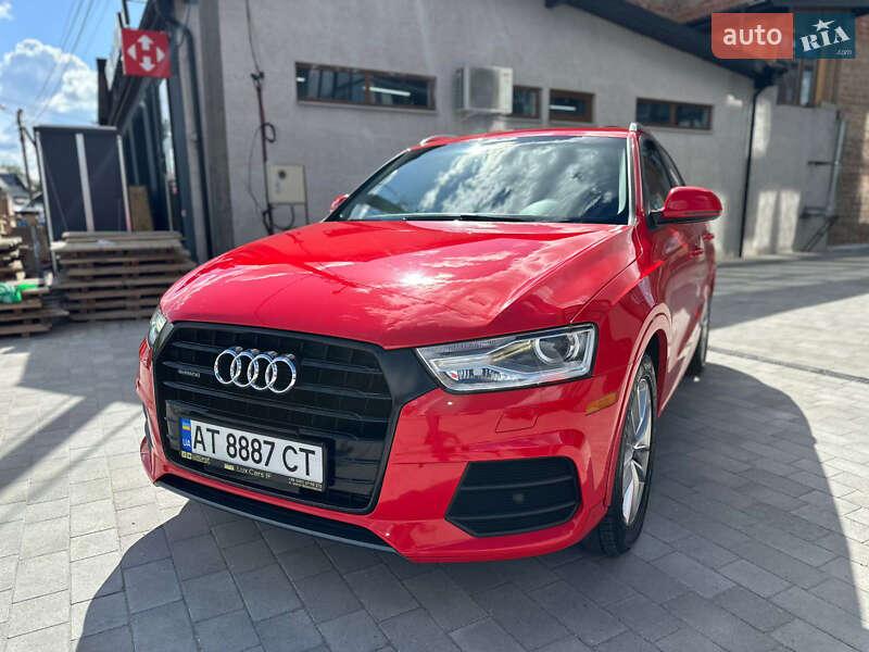Внедорожник / Кроссовер Audi Q3 2017 в Ивано-Франковске