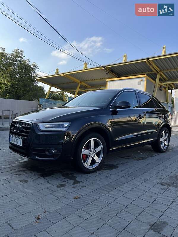Внедорожник / Кроссовер Audi Q3 2015 в Ивано-Франковске