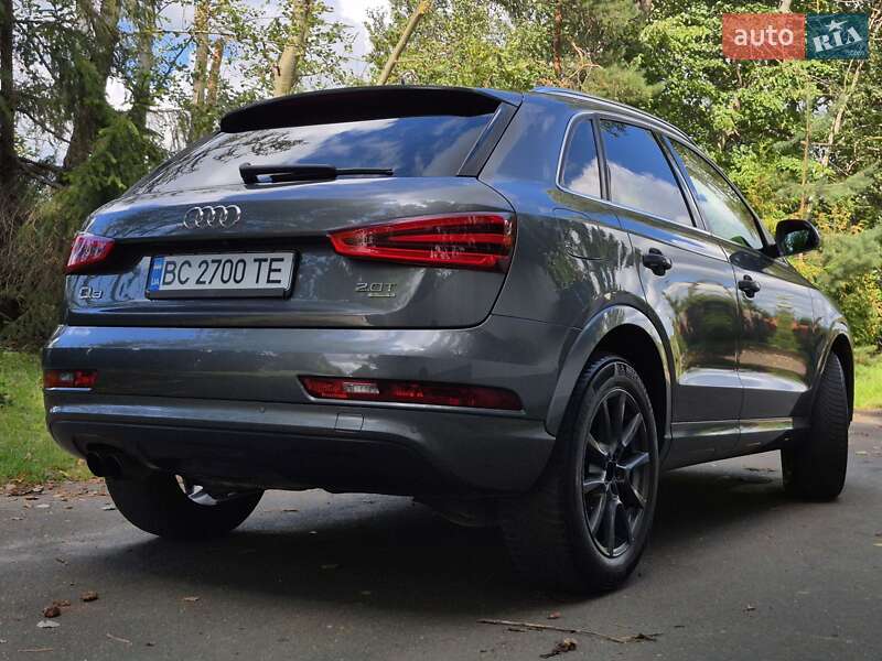 Внедорожник / Кроссовер Audi Q3 2015 в Львове