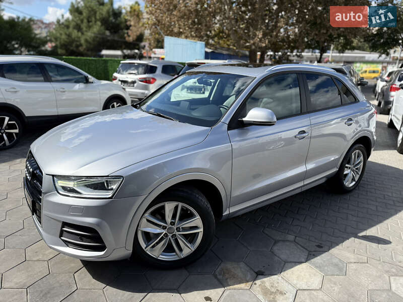 Внедорожник / Кроссовер Audi Q3 2017 в Одессе