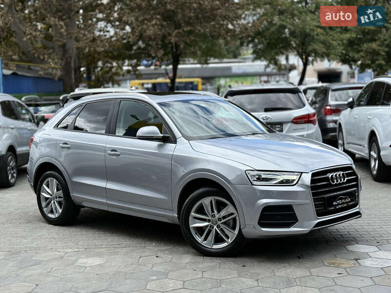 Внедорожник / Кроссовер Audi Q3 2017 в Одессе