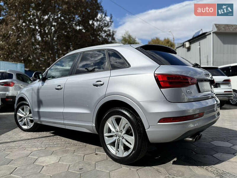 Внедорожник / Кроссовер Audi Q3 2017 в Одессе