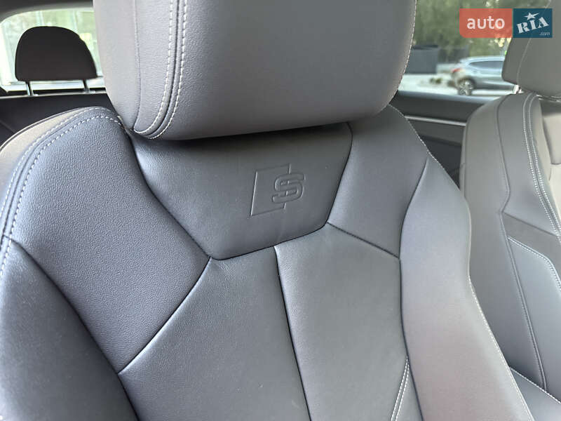 Позашляховик / Кросовер Audi Q3 2020 в Рівному фото 47 Позашляховик / Кросовер Audi Q3 2020 в Рівному