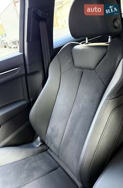 Позашляховик / Кросовер Audi Q3 2024 в 