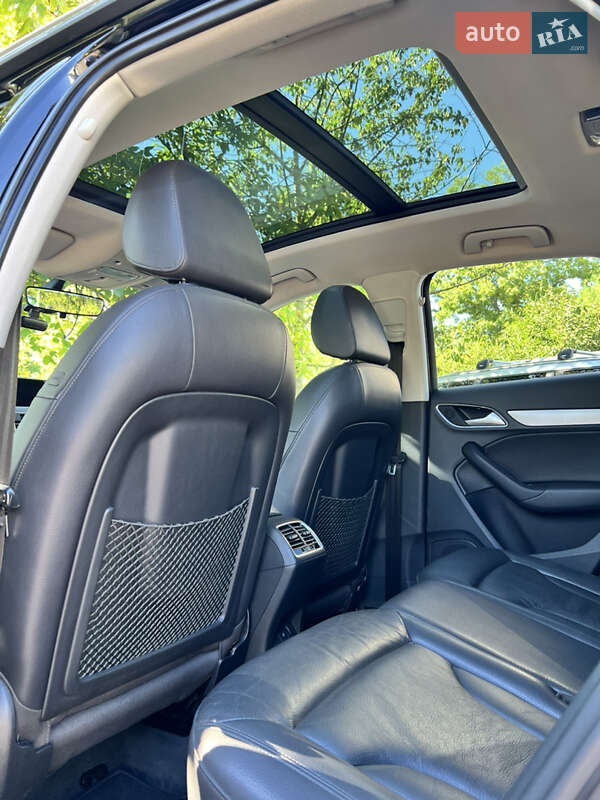 Внедорожник / Кроссовер Audi Q3 2016 в Ивано-Франковске