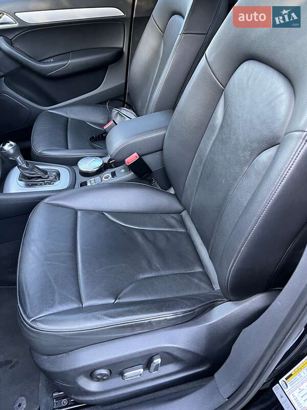 Внедорожник / Кроссовер Audi Q3 2018 в Луцке