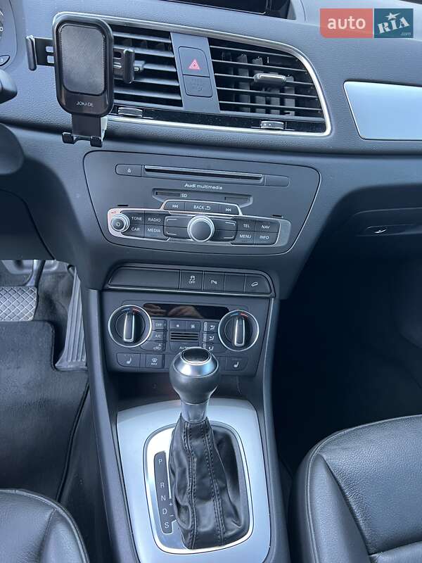 Внедорожник / Кроссовер Audi Q3 2018 в Луцке