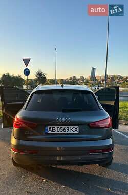 Внедорожник / Кроссовер Audi Q3 2017 в 