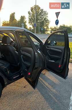 Внедорожник / Кроссовер Audi Q3 2017 в 