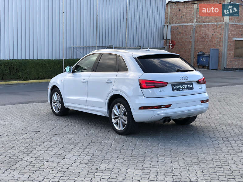 Позашляховик / Кросовер Audi Q3 2017 в Чернівцях