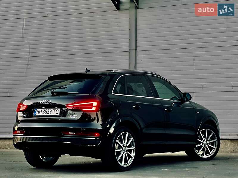 Внедорожник / Кроссовер Audi Q3 2016 в Одессе