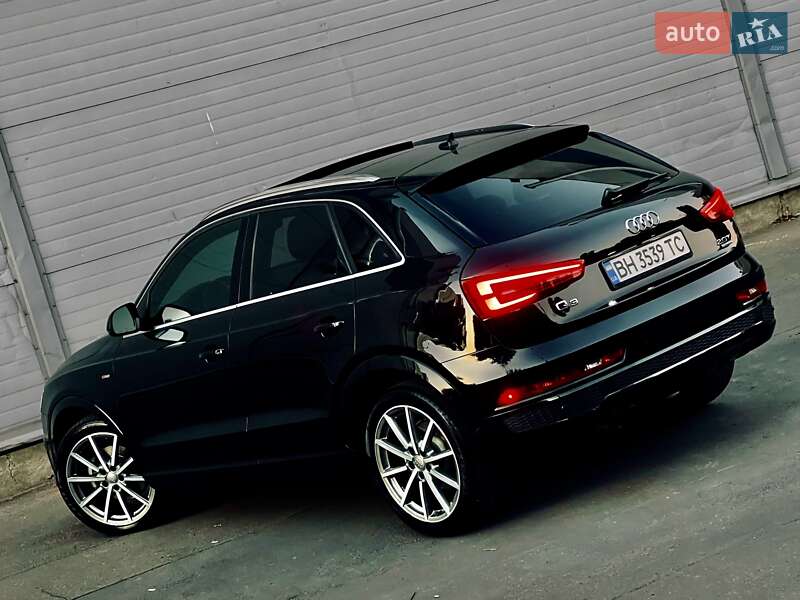 Внедорожник / Кроссовер Audi Q3 2016 в Одессе
