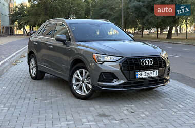 Внедорожник / Кроссовер Audi Q3 2020 в Николаеве