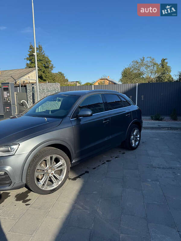 Внедорожник / Кроссовер Audi Q3 2015 в Самборе