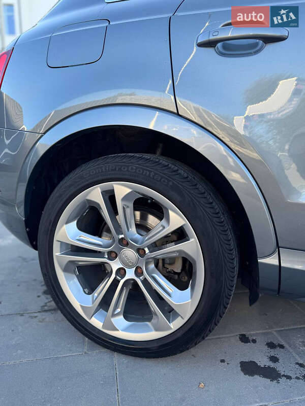 Внедорожник / Кроссовер Audi Q3 2015 в Самборе