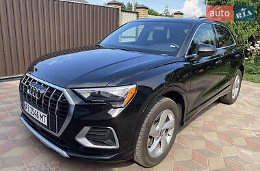 Позашляховик / Кросовер Audi Q3 2019 в Києві