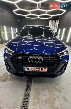 Внедорожник / Кроссовер Audi Q3 2024 в 