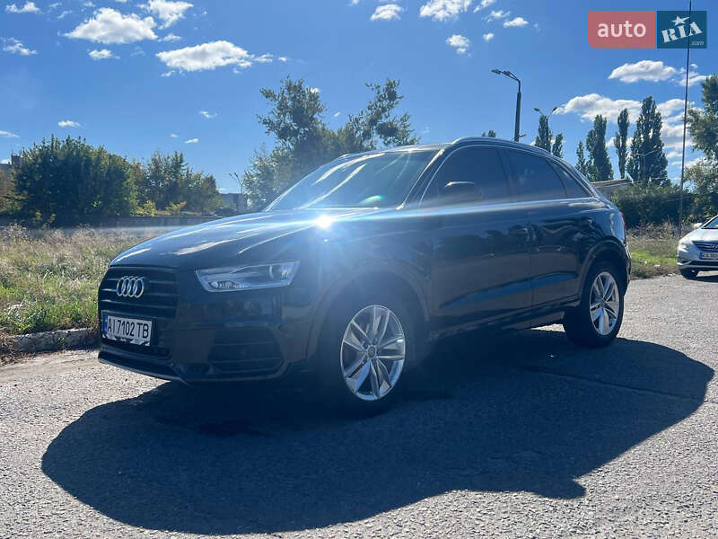 Позашляховик / Кросовер Audi Q3 2015 в Києві
