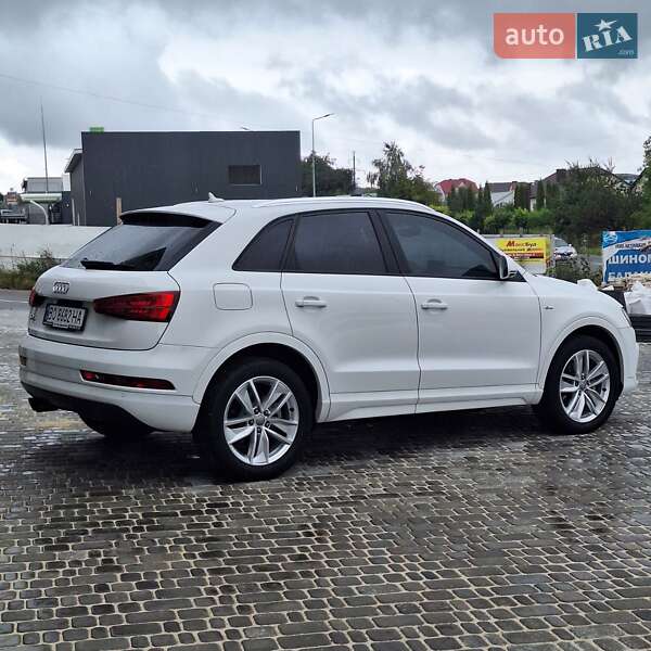 Внедорожник / Кроссовер Audi Q3 2017 в Тернополе