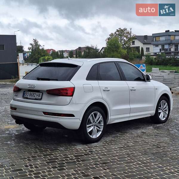 Внедорожник / Кроссовер Audi Q3 2017 в Тернополе