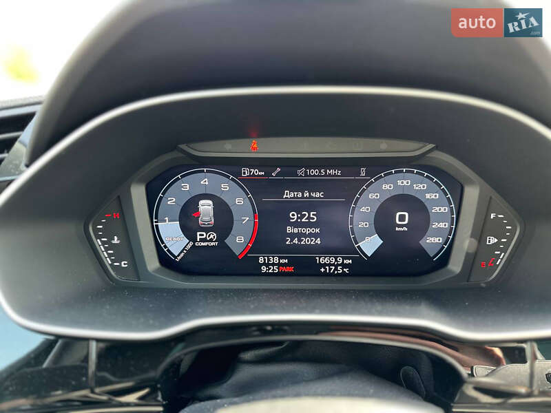 Позашляховик / Кросовер Audi Q3 2022 в Києві