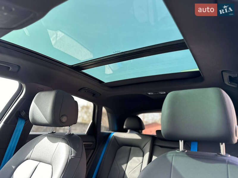 Позашляховик / Кросовер Audi Q3 2022 в Києві